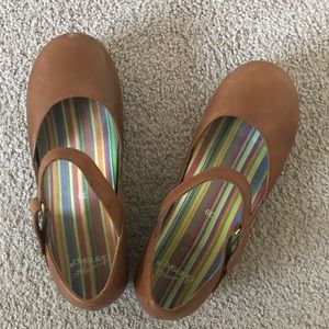 Dansko mary jane